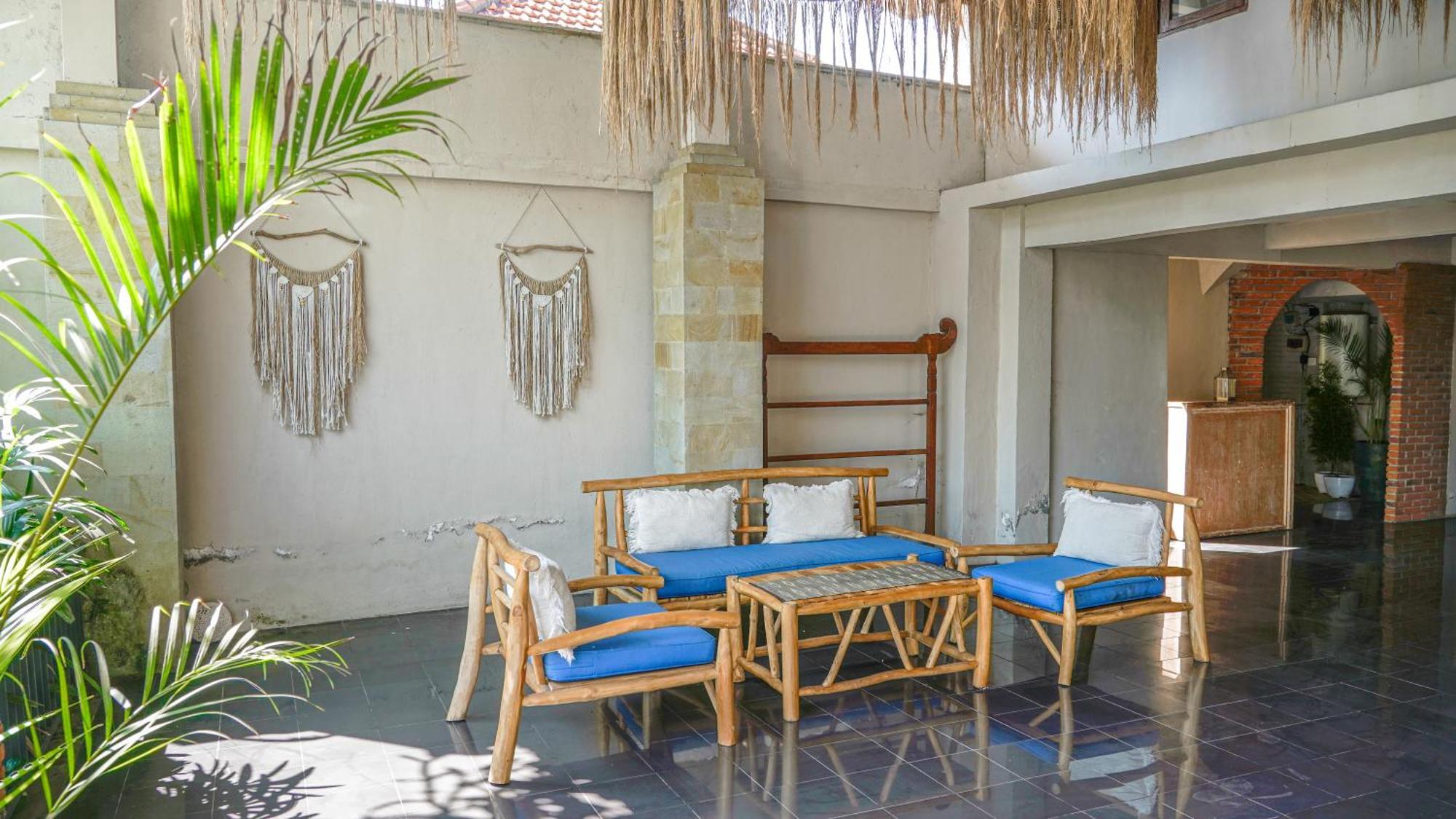 Lokasari Retreat Hotel อูบุด ภายนอก รูปภาพ