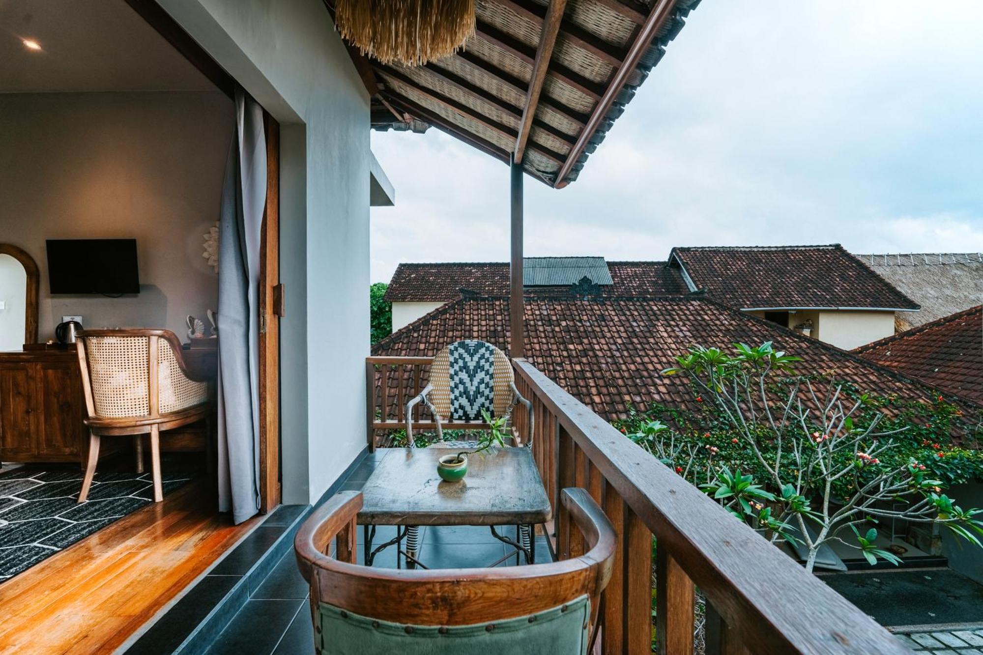 Lokasari Retreat Hotel อูบุด ภายนอก รูปภาพ