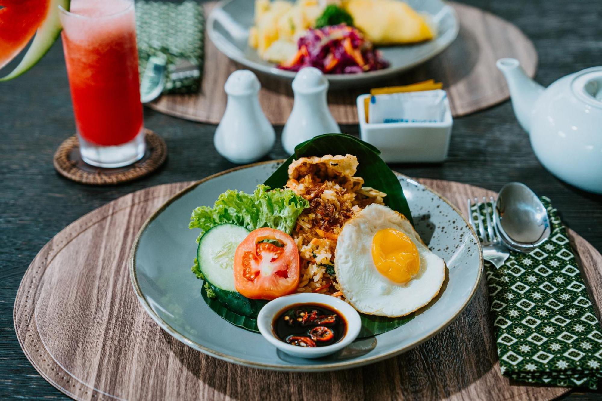 Lokasari Retreat Hotel อูบุด ภายนอก รูปภาพ